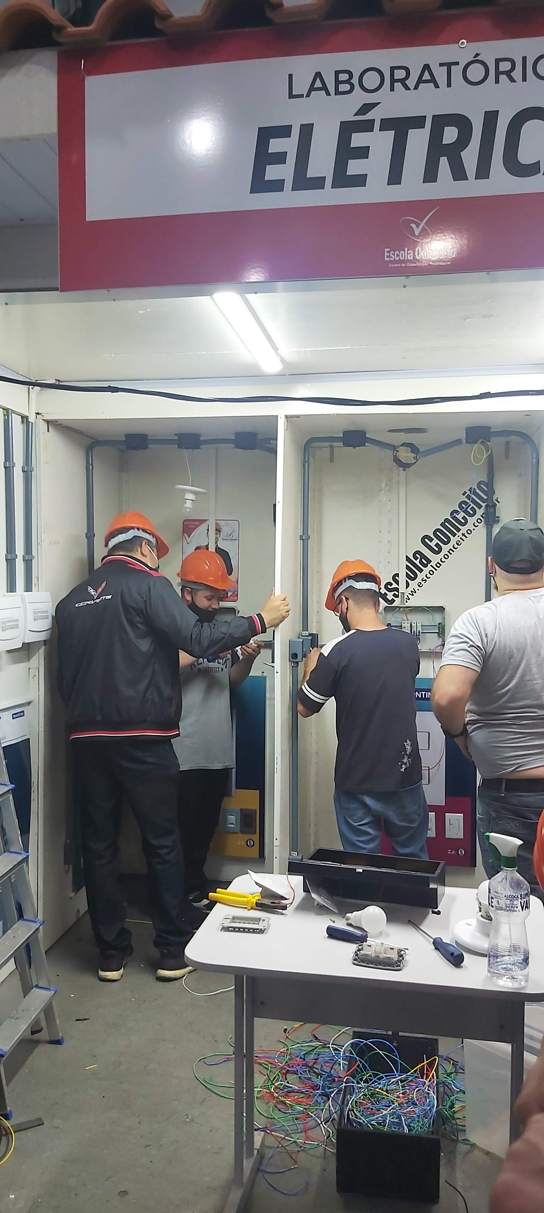 ELETRICISTA PREDIAL E RESIDENCIAL