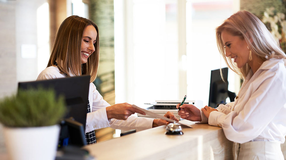 RECEPCIONISTA
